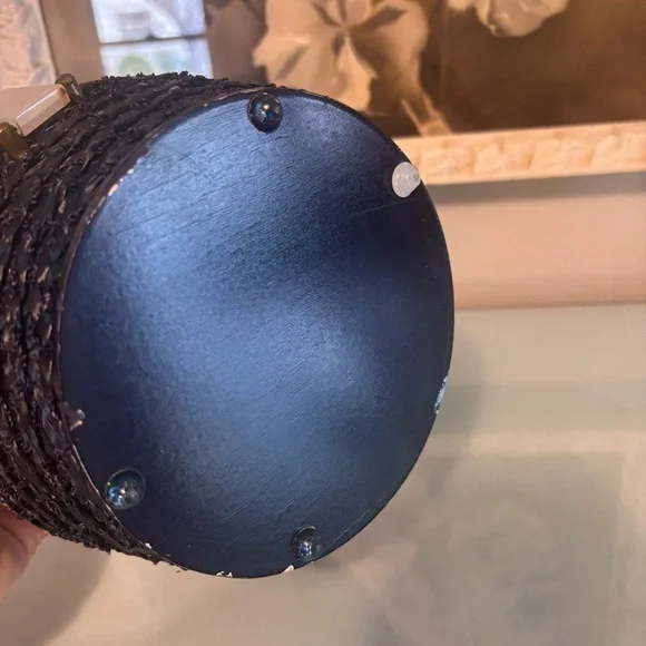 Vintage - Navy Woven Lucite Round Box Purse - Picture 3 of 7